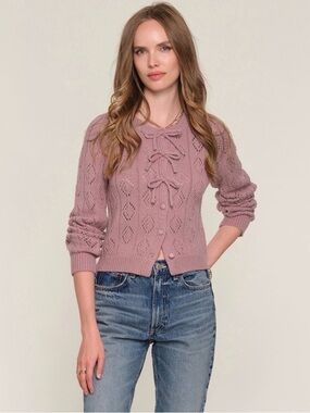 NEW HEARTLOOM bow front crewneck cardigan in dusty rose medium